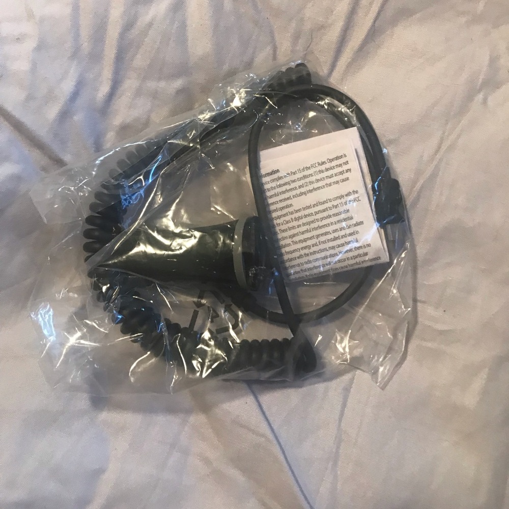 Micro USB Charger - Picture 2 of 3